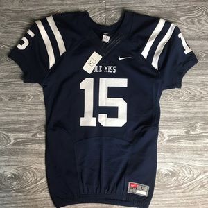 (NWT) Men’s L NIKE Ole Miss Team Issued #15 Jersey